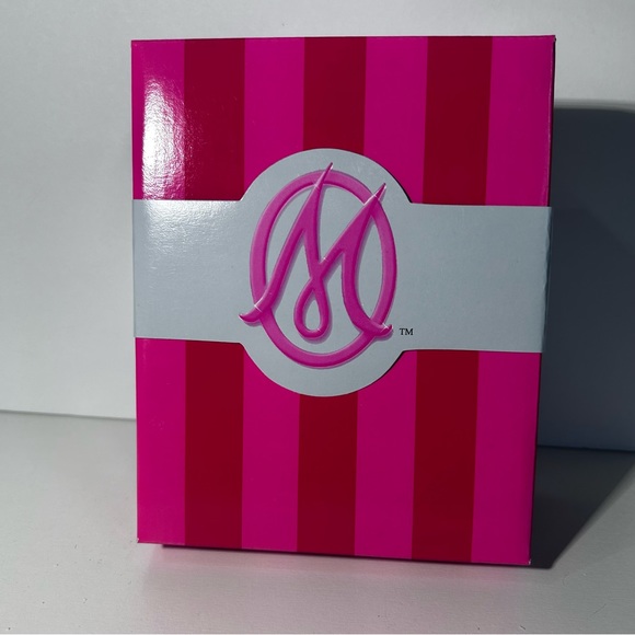 Marie Osmond fine Collectible Baby Valentine Hugs & Kisses New In Box - Picture 8 of 8